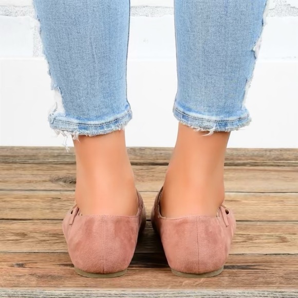 NWT square toe flats - Picture 3 of 6